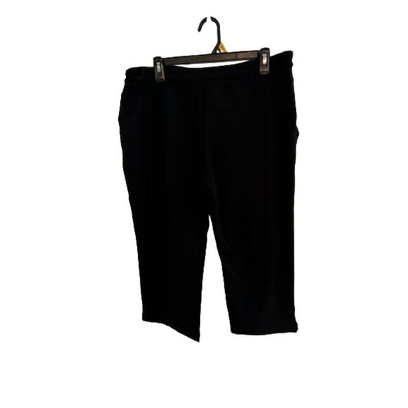 Eddie Bauer Black Capri Pants - Size XL - Picture 2 of 9